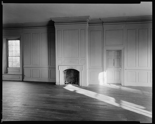 Photo:Edenton North Carolina 1937 Court House Interior Fireplace