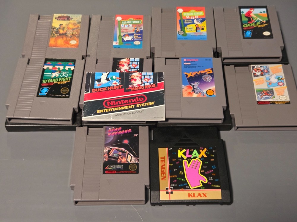 Assorted Lot of 10 Nintendo Entertainment System NES Games - Tested & Working
