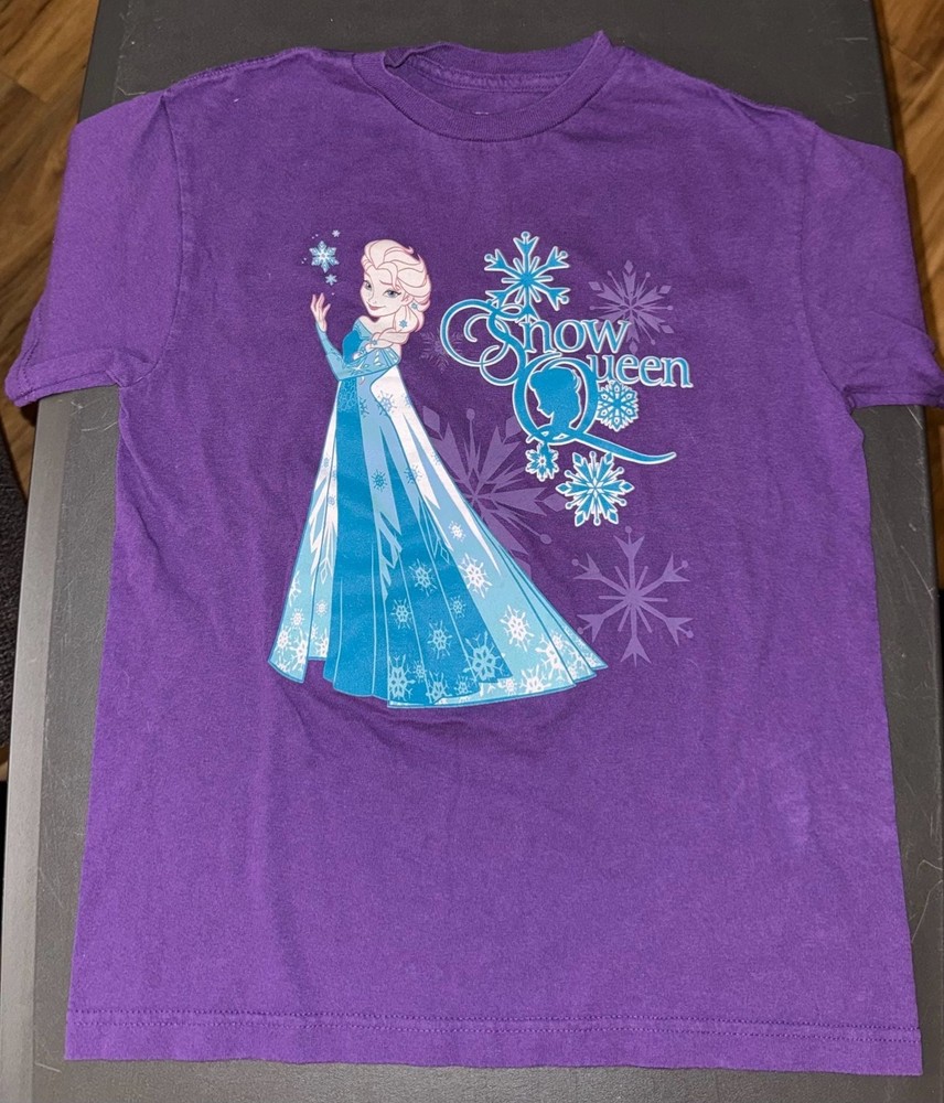 Disney Frozen Elsa Snow Queen Graphic T-Shirt Purple Size S