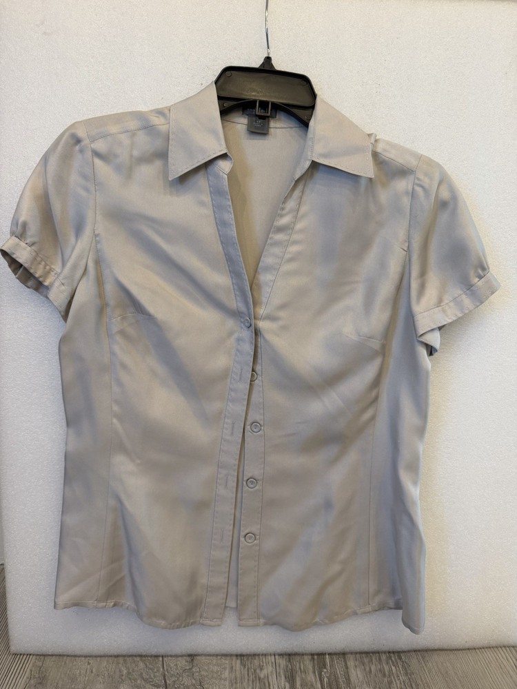 Ann Taylor Vintage Y2K Silver Button Up Shirt Size 4P Short Sleeve