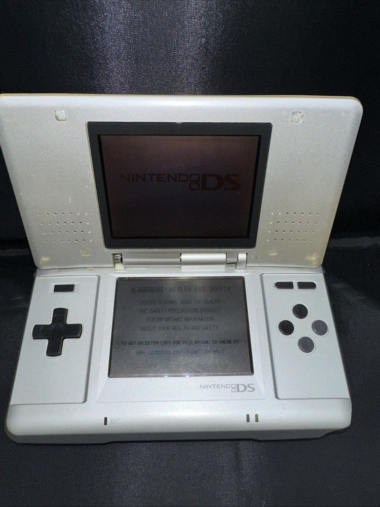 Nintendo DS NTR-001 Original Silver has Broken Hinge FOR PARTS OR REPAIR AS-IS