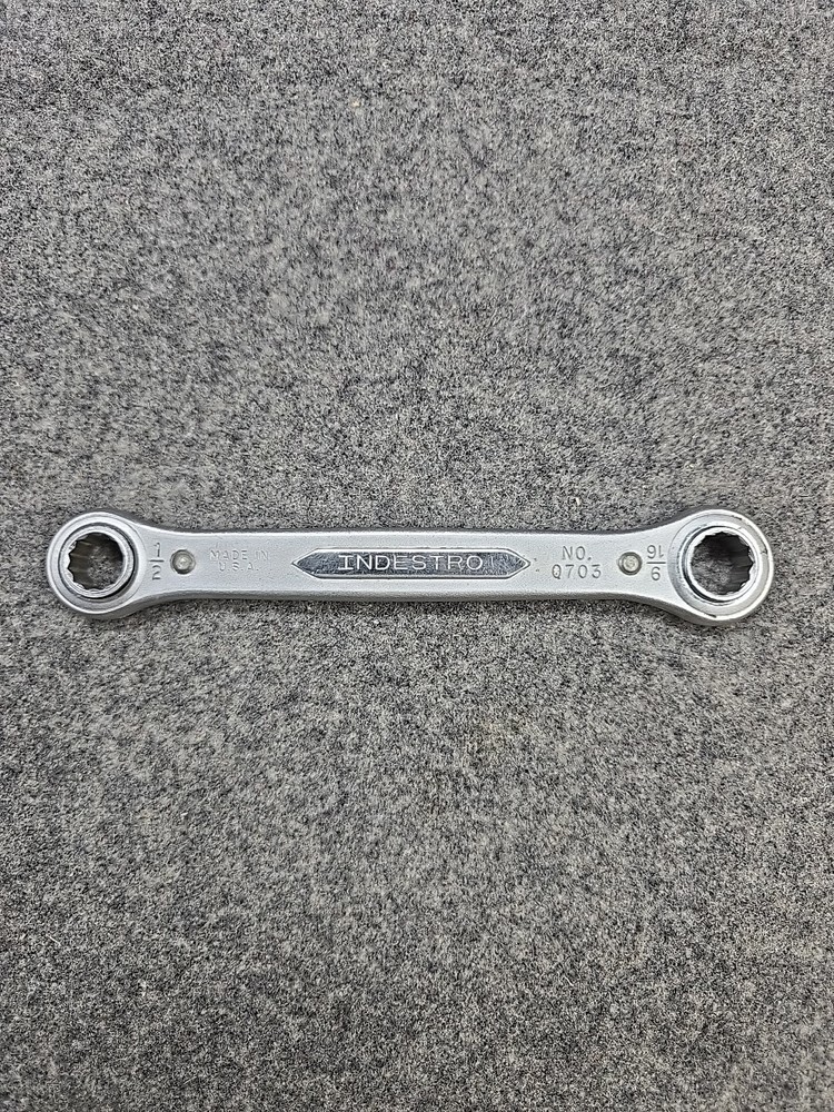 Indestro Select USA Box End Ratchet Wrench No. 0703 Ratcheting 12 pt 1/2 X 9/16