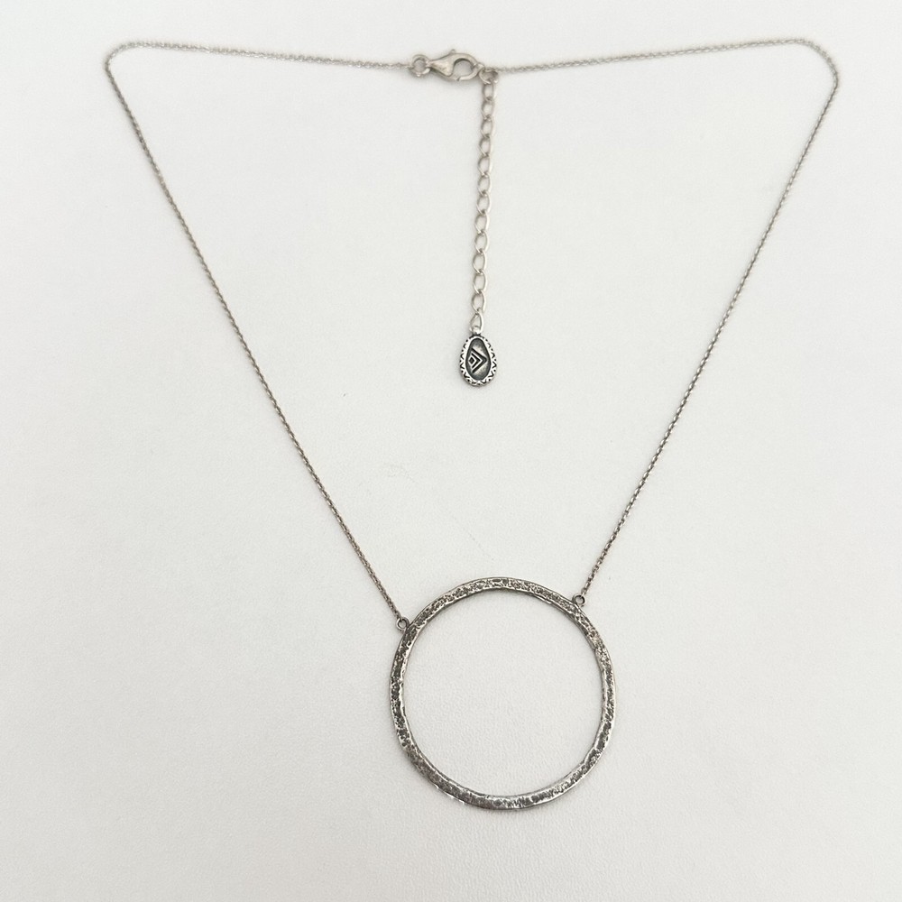 Vintage Silpada 925 Sterling Silver Duomo Hammered Oxidized Circle Necklace