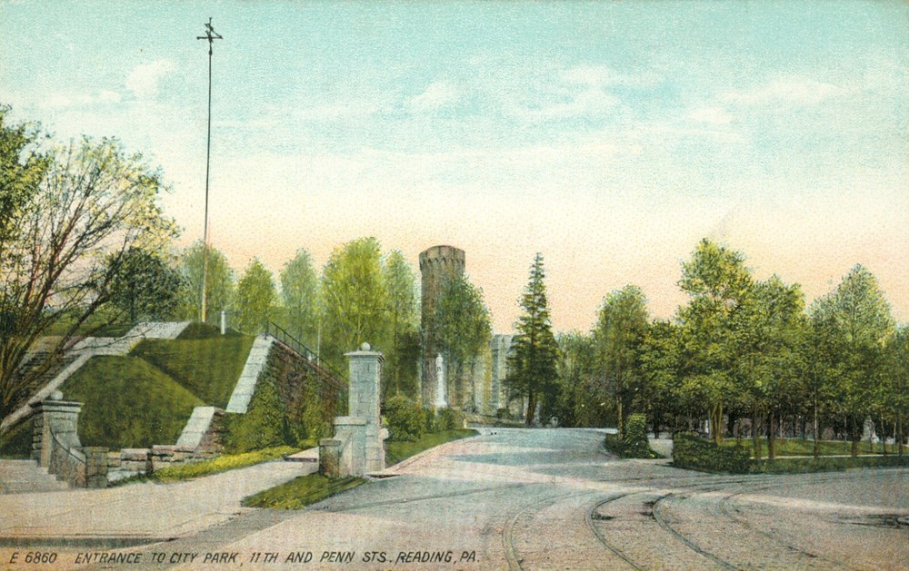 Entrance to City Park 11th and Penn Streets Reading Pennsylvania PA Postcard