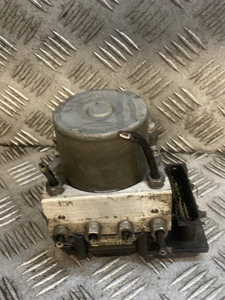 2005 CITROEN C4 1.6 PETROL ABS PUMP 9649988280 0265800395
