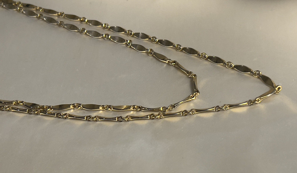 Vintage Gold Tone Twisted Bar Link Chain Necklace – 40” Layerable Length