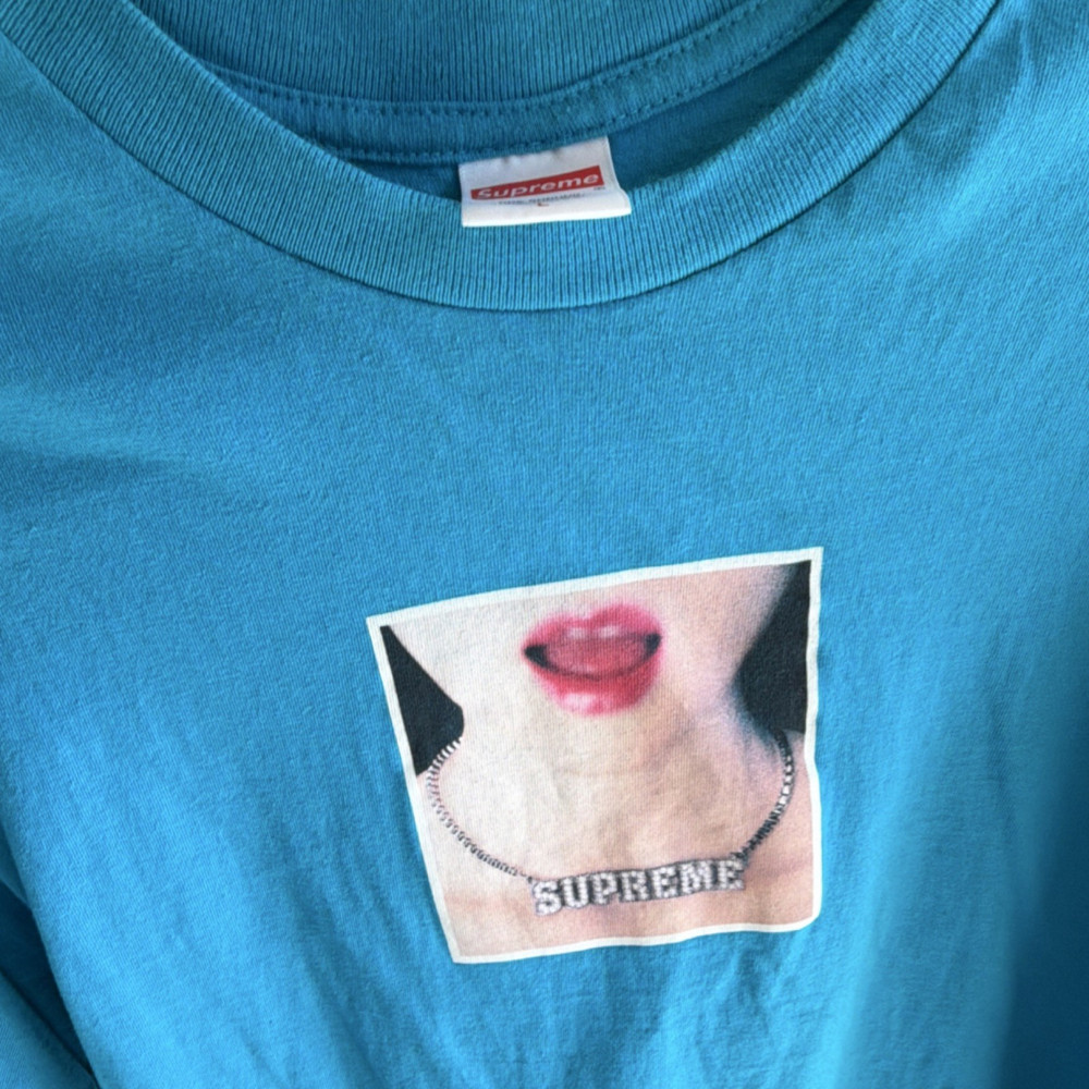 Supreme Blue Graphic Print Preshrunk Cotton Men's T-Shirt Size L