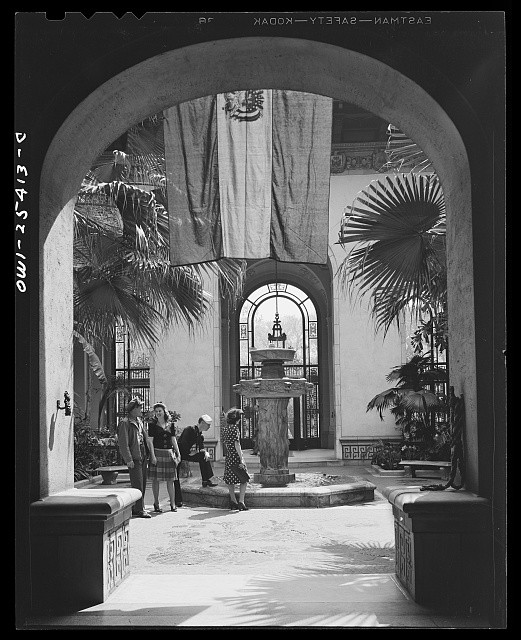 Photo:Washington DC Pan American Building Courtyard Fountain 1943 May