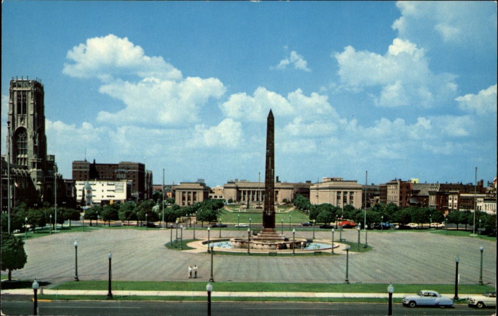 Indiana World War Memorial Plaza ~ Black Granite Obelisk Indianapolis ~ postcard