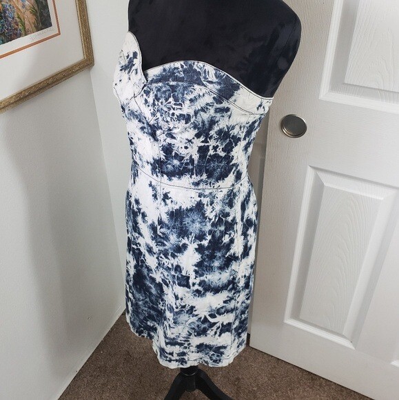 Acid Wash Denim Strapless Dress By Paris Blue sz M-image