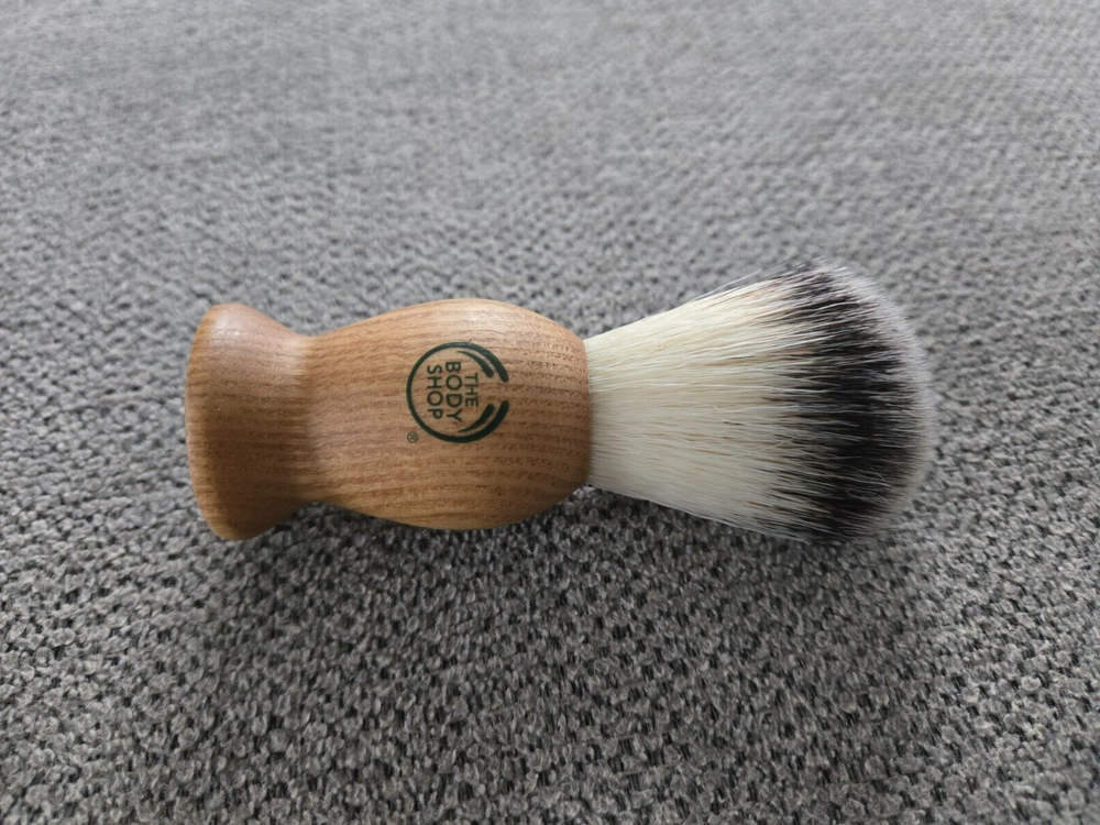 The Body Shop Men's Wooden Shaving Brush