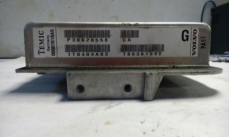 Volvo 40 Series 01-04 Chassis ECM Transmission 4-Cylinder VIN Vs