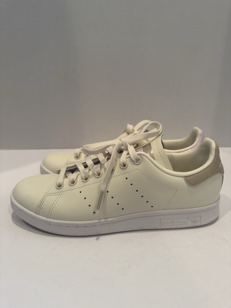 NWT Stan Smith adidas ladies purple and gray ladies 7.5