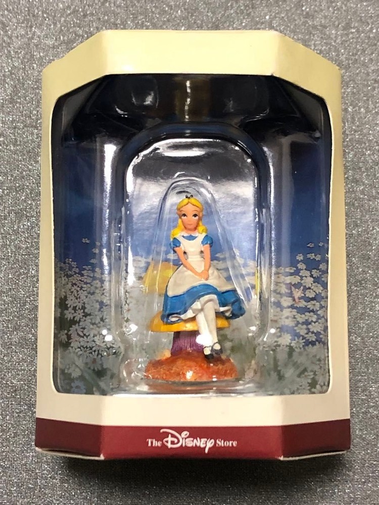 Disney's Tiny Kingdom Alice in Wonderland Figure Disney Store Japan