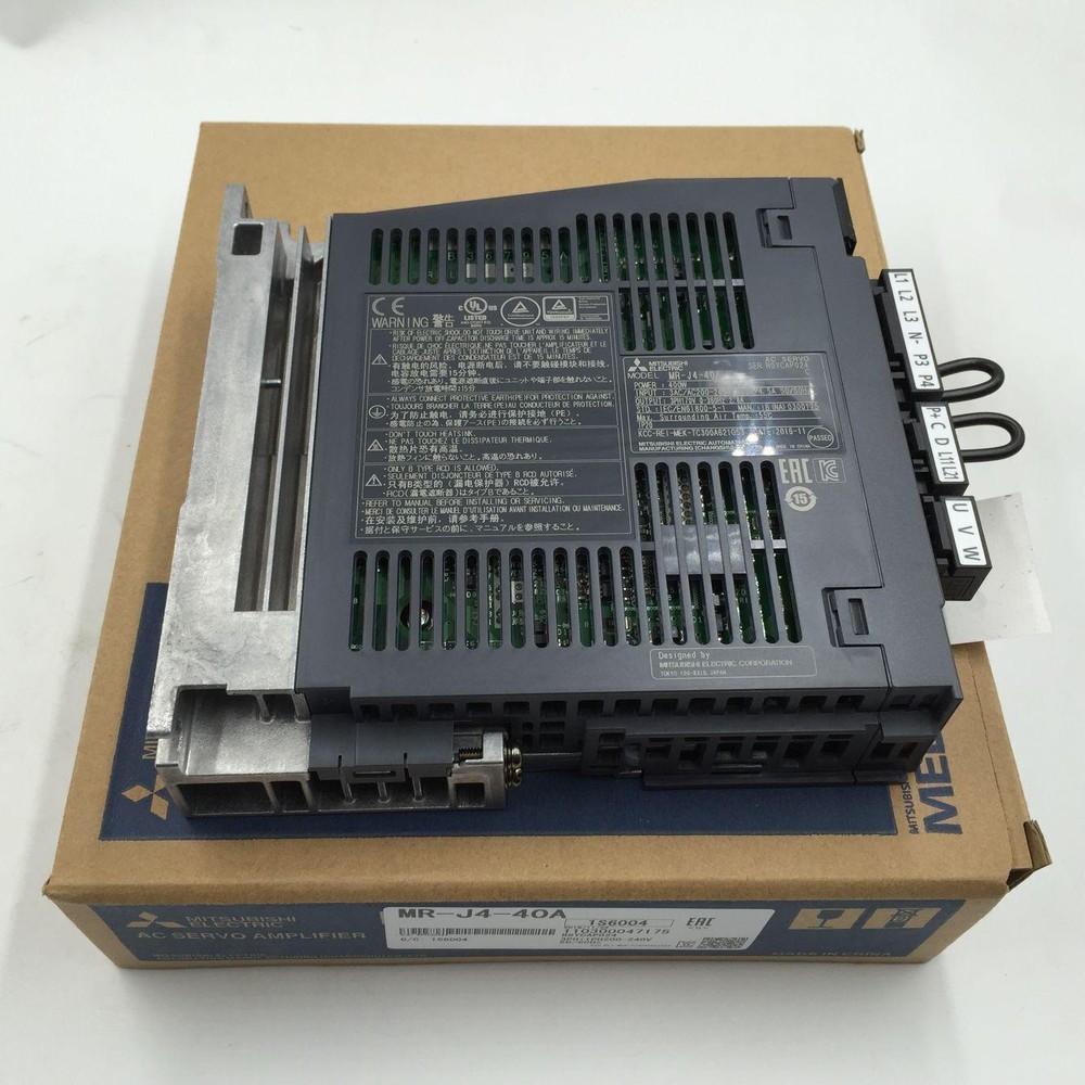 Mitsubishi MR-J4-40A Servo Drive Expedited Shipping MRJ440A New In Box 1PC