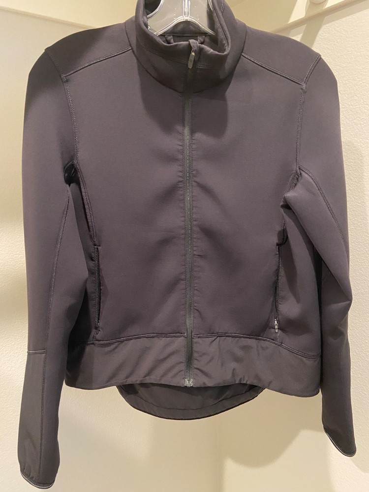 Lululemon Track Jacket Women, Size 6, Black, Full zip