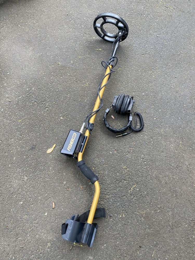 Vintage Fisher M-Scope Metal Detector WORKING Includes Vintage Eagle Headphones