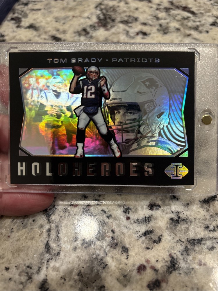 2021 Panini Illusions - Holoheroes Tom Brady #HHTB-8