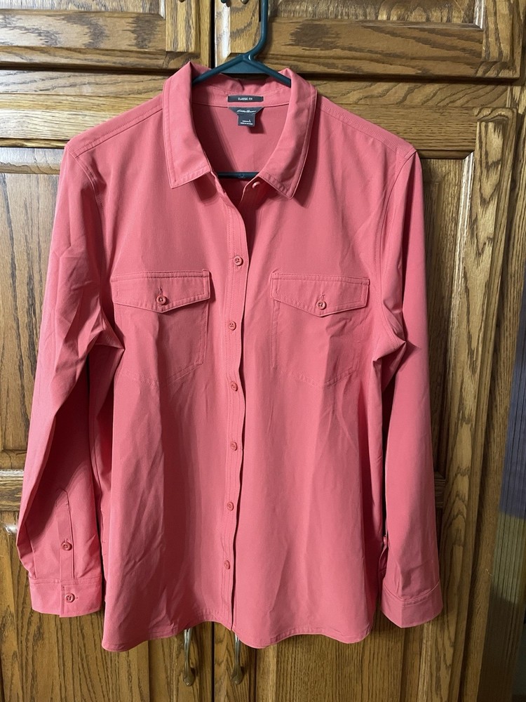 Eddie Bauer Women’s Classic Fit Long Sleeve Departure Shirt Chili Color, Size L