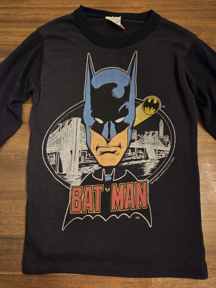 Vintage Batman Shirt 1988 Long Sleeve Single Stitch Rare Kids Size 12 DC Comics