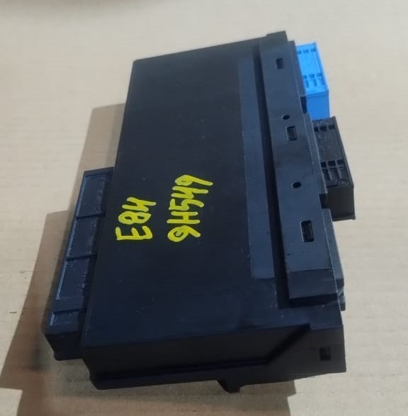 BMW E81 E82 E84 E87 E88 E90 E91 E92 Junction Box Body Control Unit 9267205
