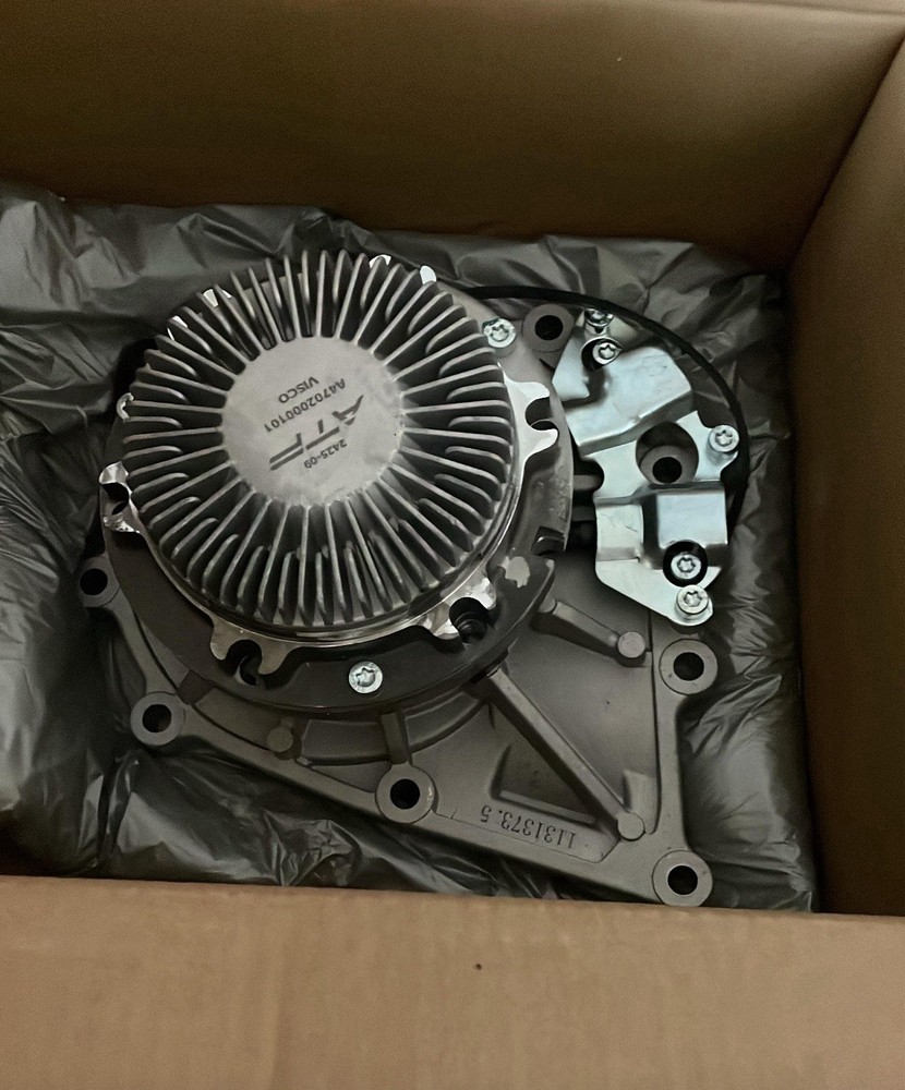 Water Pump for Detroit DD13 DD15 4722001801 Freightliner Cascadia A4722001901