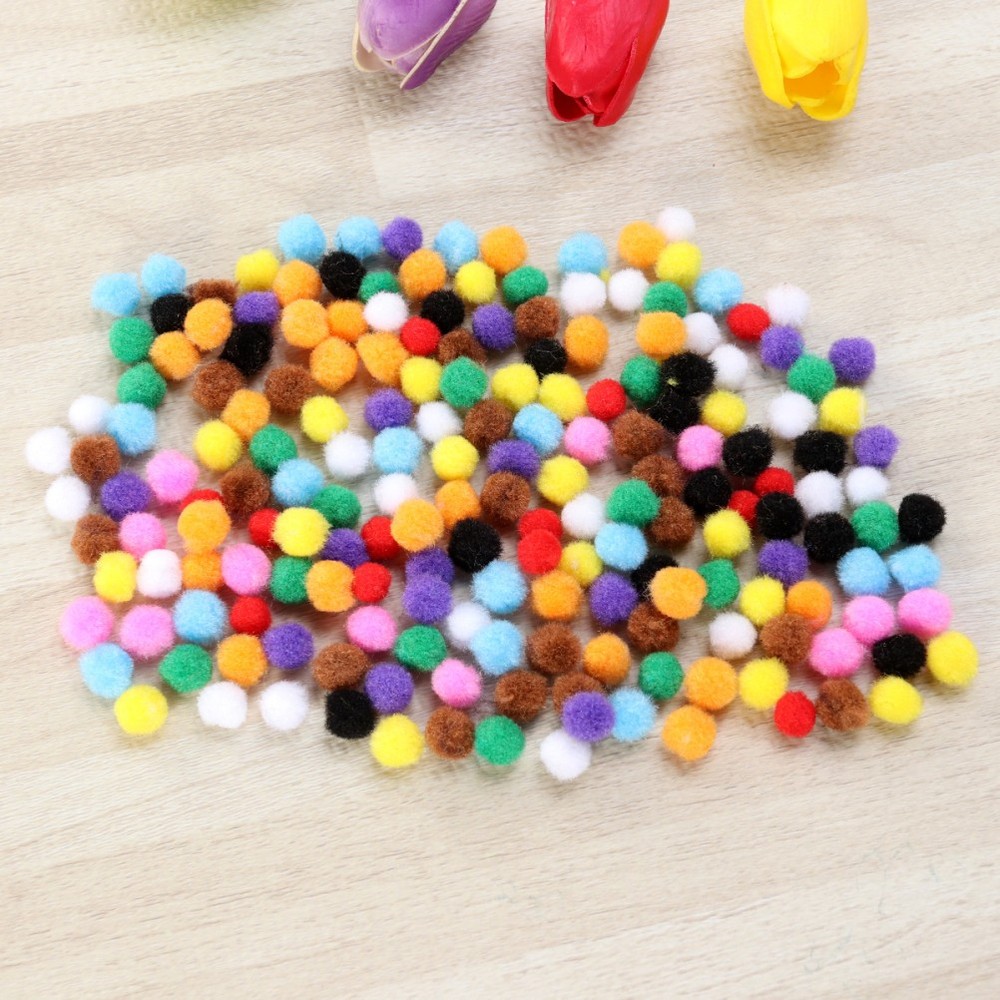 200 Pcs Crafts Fuzzy Pompoms Balls Stocking Fillers Kids Crafting