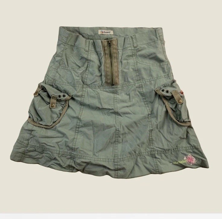 Vintage Y2K Green Cargo Mini Skirt with Pockets Size XS