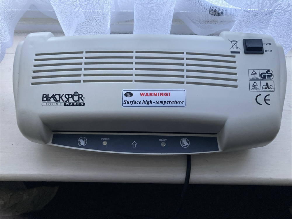 Blackspur Housewares A4 Laminator Model LM 229A