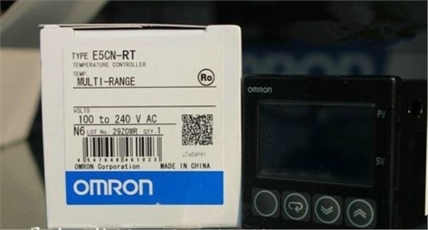 New 1Pcs Omron E5CN-RT 100-240VAC Temperature Controller Plc Module yy