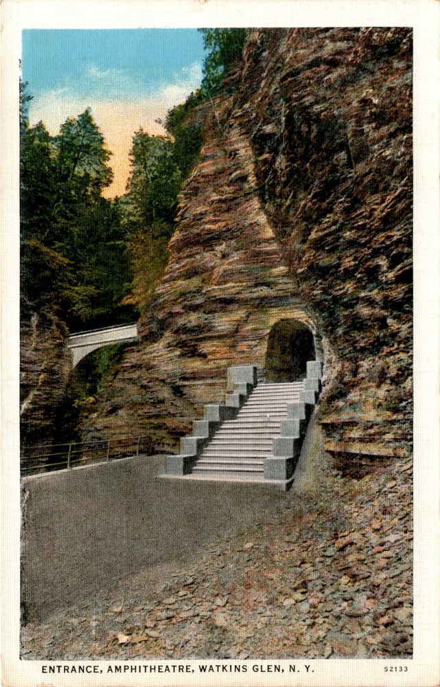 ENTRANCE, AMPHITHEATRE, WATKINS GLEN, R. Postcard