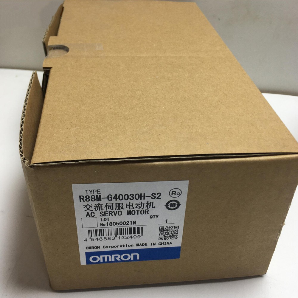 1PC OMRON R88M-G40030H-S2 SERVO Motor New R88MG40030HS2