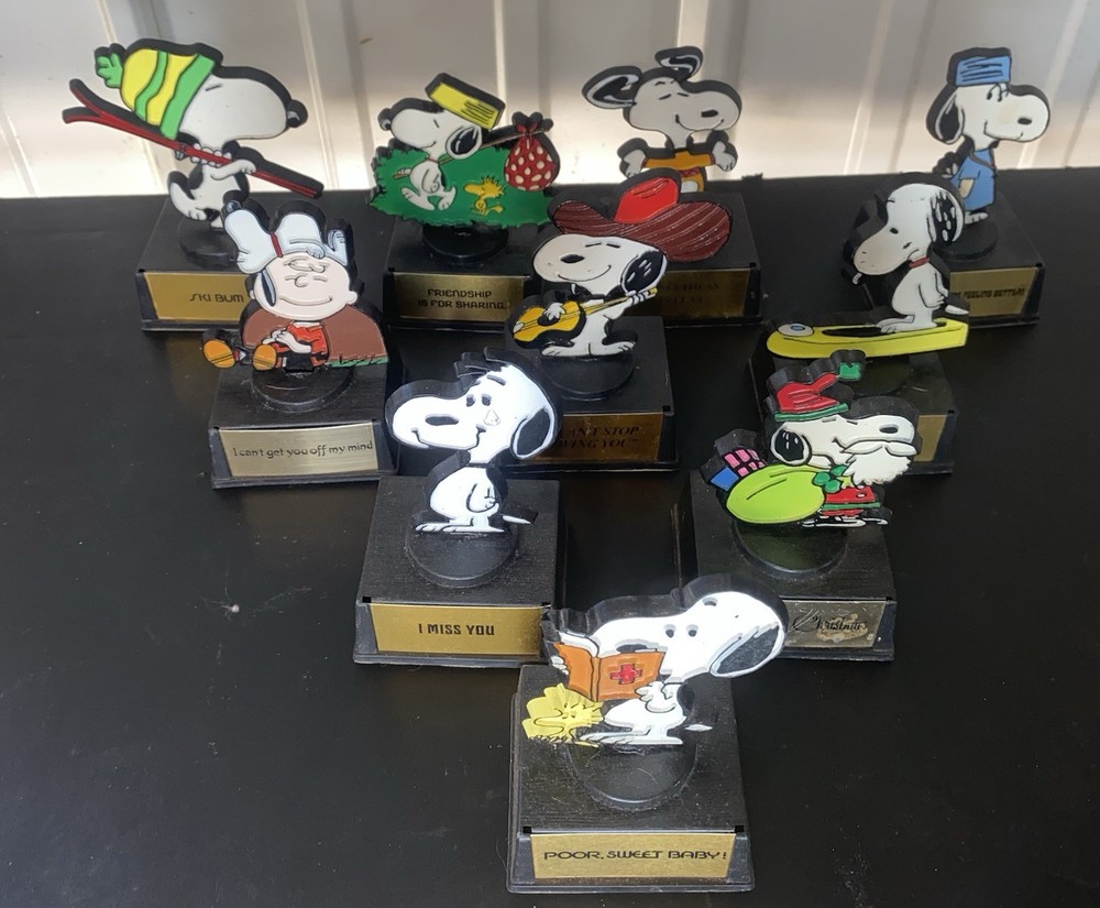 1970s Aviva Snoopy Gram-10 Different Trophy Awards-Vintage Originals-Peanuts