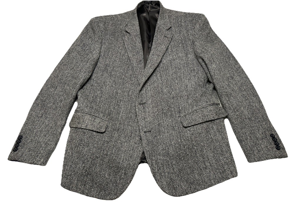 Vintage Harris Tweed Jacket Mens 48 R Gray Herringbone Wool Sport Coat Blazer 48