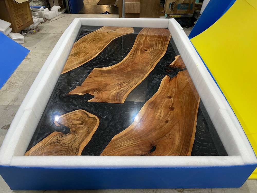 Custom Black Epoxy Resin Handmade Dining Table Top Furniture