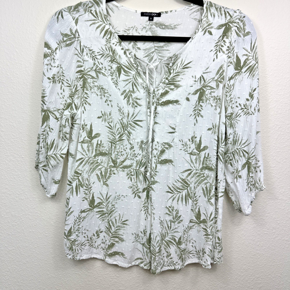 Stitch Fix Papermoon Addley Clip Dot Top in Off White/Green floral SZ 1X