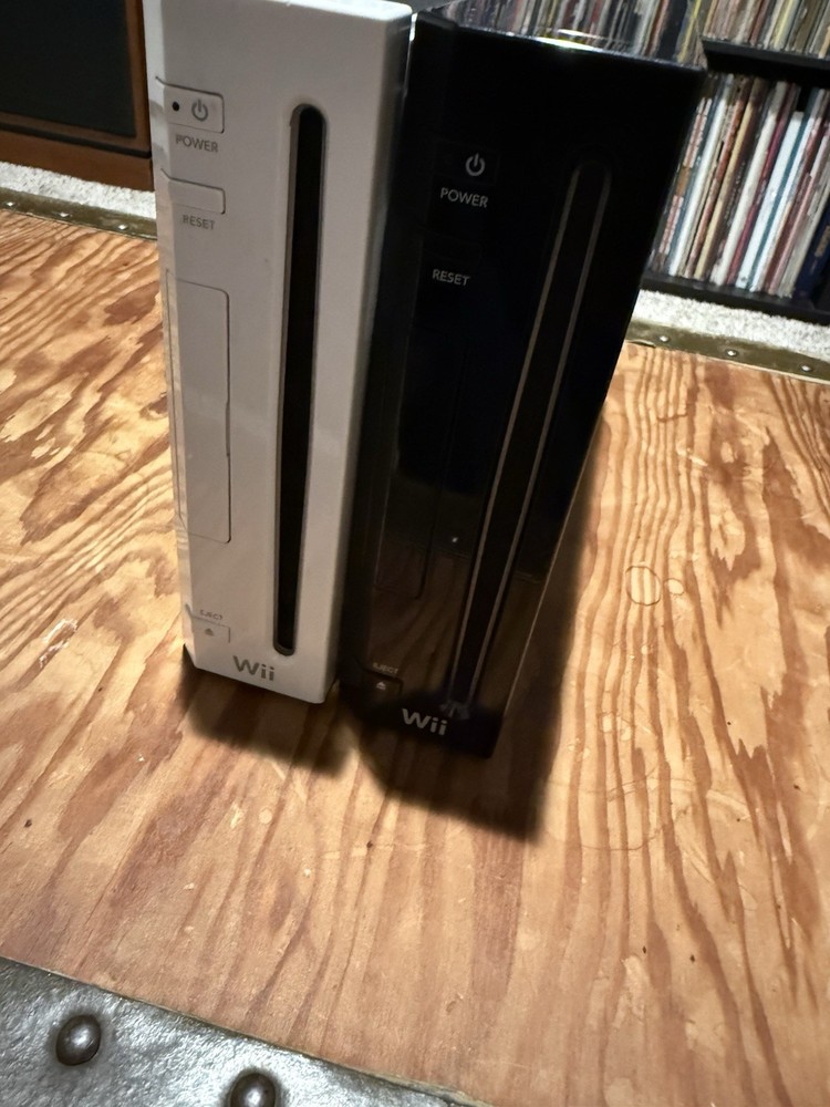 Lot of 2 Nintendo Wii RVL-001 Black White Consoles Only  Tested READ