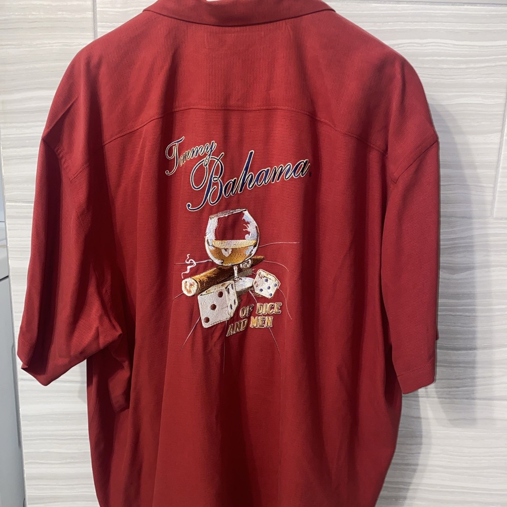 Tommy Bahama Men's 100%  Silk Red Button Up Short  Sleeve Pocket Size XXL Shirt