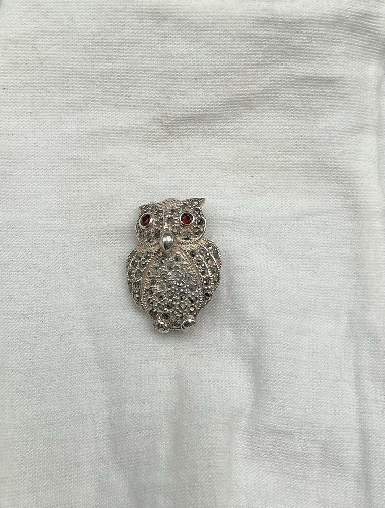 Vintage 925 Sterling Silver Owl Brooch Pin with Red Garnet Color Eyes Small
