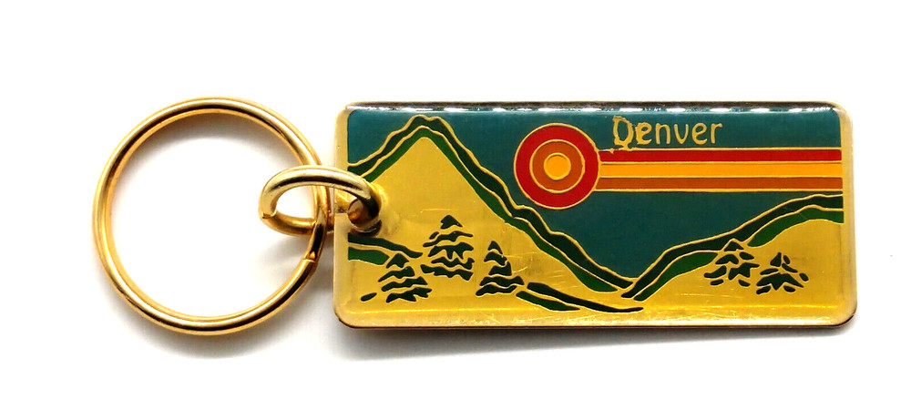 Vintage Denver Colorado Mountains Keyring Keychain