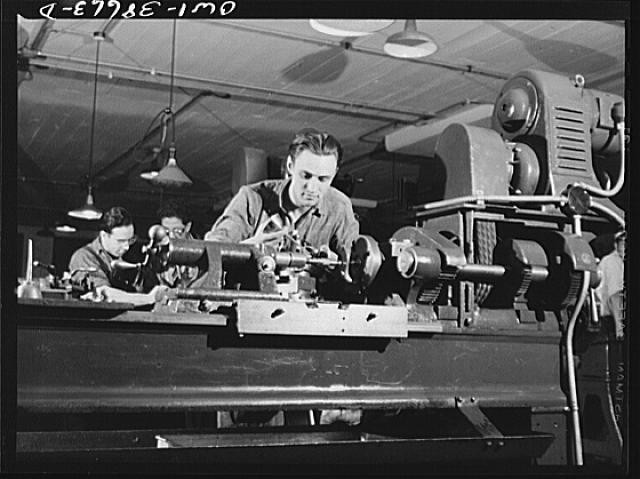 Photo:WPA NYA CCC 1941 machine shop workers lathes industrial training