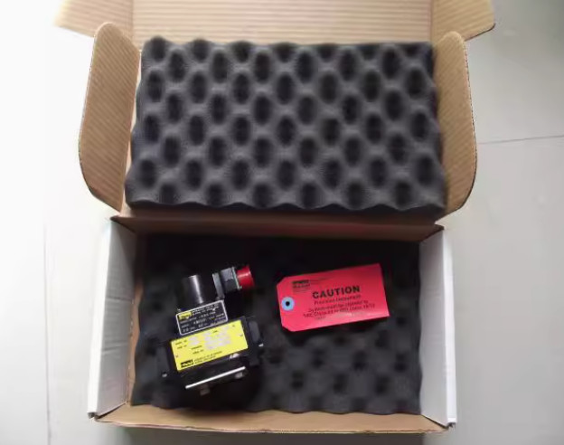 NEW In Box Parker BD15AAANB10 Servo valve