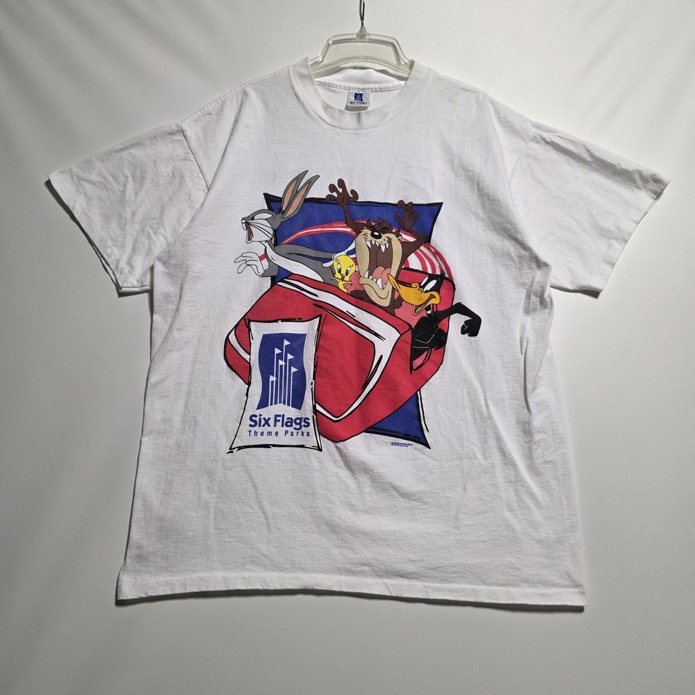 VTG 1995 Six Flags Looney Tunes T shirt Front Print Warner Bros Sz XL
