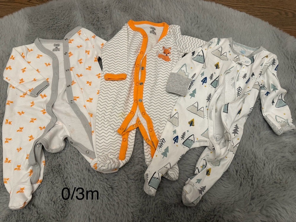 Baby Long sleeve one piece  Clothes Lot Of 3 Size 0-3 Months