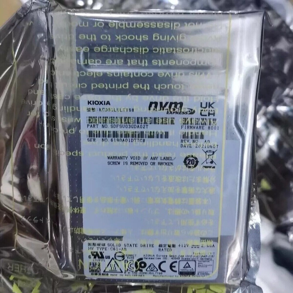 New KIOXIA CD6 7.68TB SSD 2.5