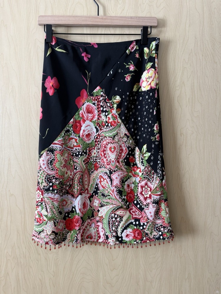Vintage Y2K Patch Work Patterned Skirt Size Small