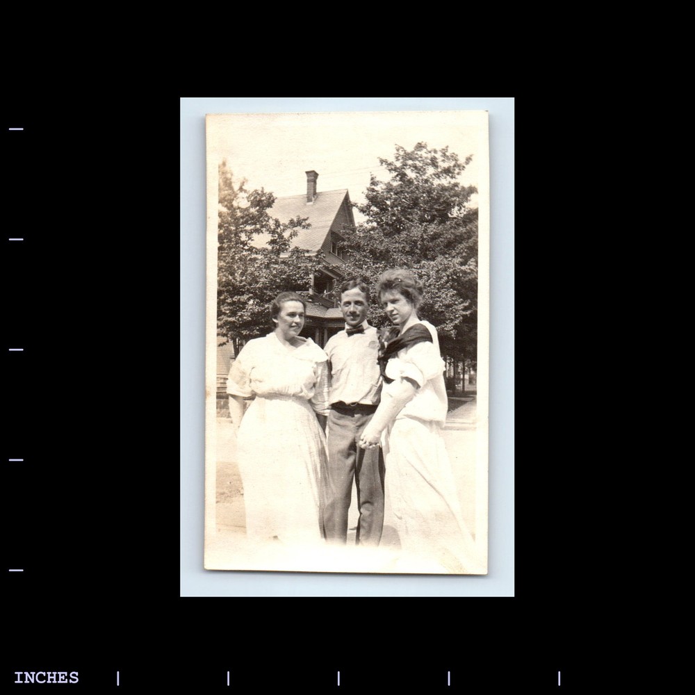 Vintage Photo MAN AND WOMEN STANDING OUTSIDE