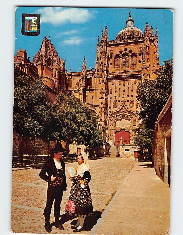 Postcard Typical couple and Cathedral Salamanca Spain