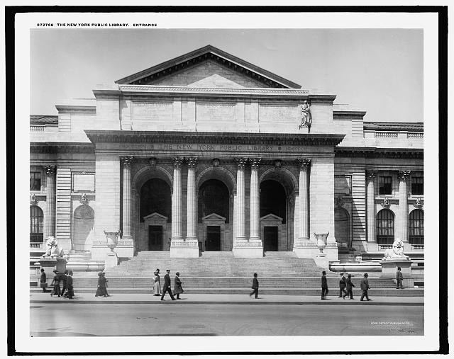 Photo:The New York Public Library, entrance
