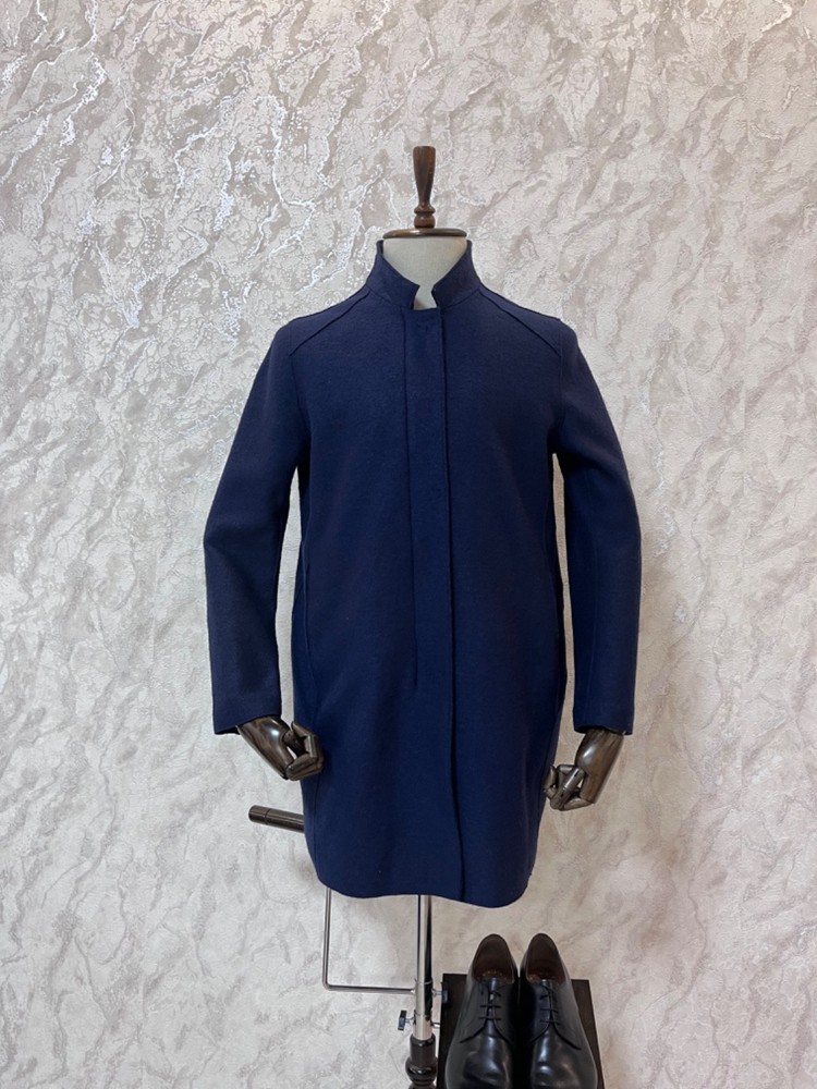 Rare GIMO’S Men’s Wool Coat Size 48 Navy Blue Made in Italy